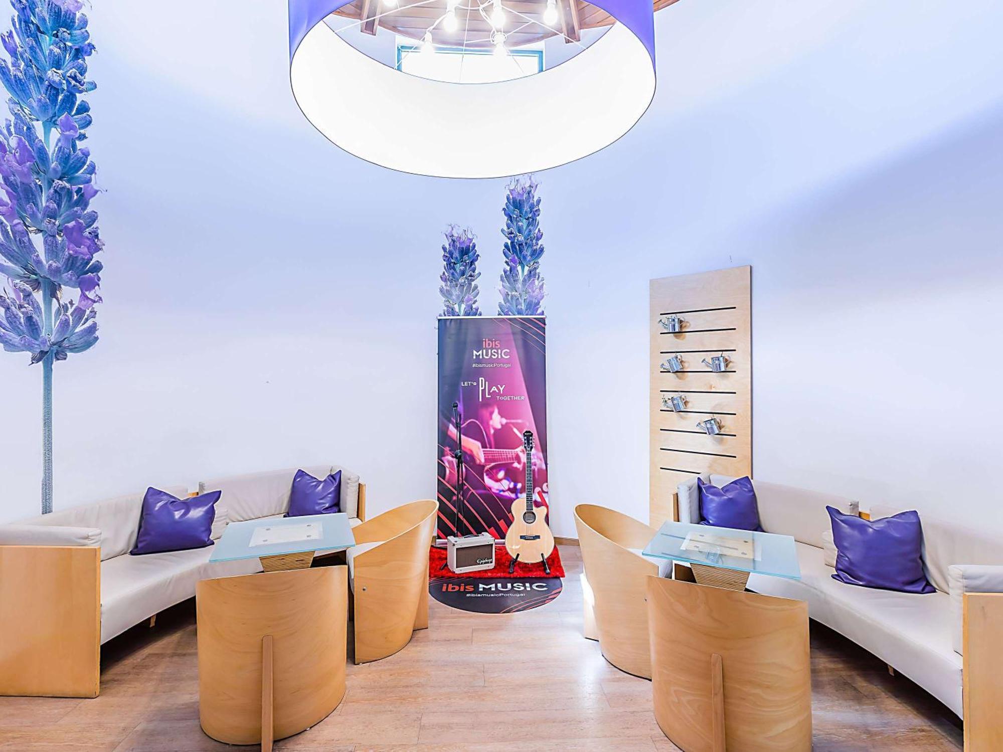 Hotel Ibis Евора Екстериор снимка