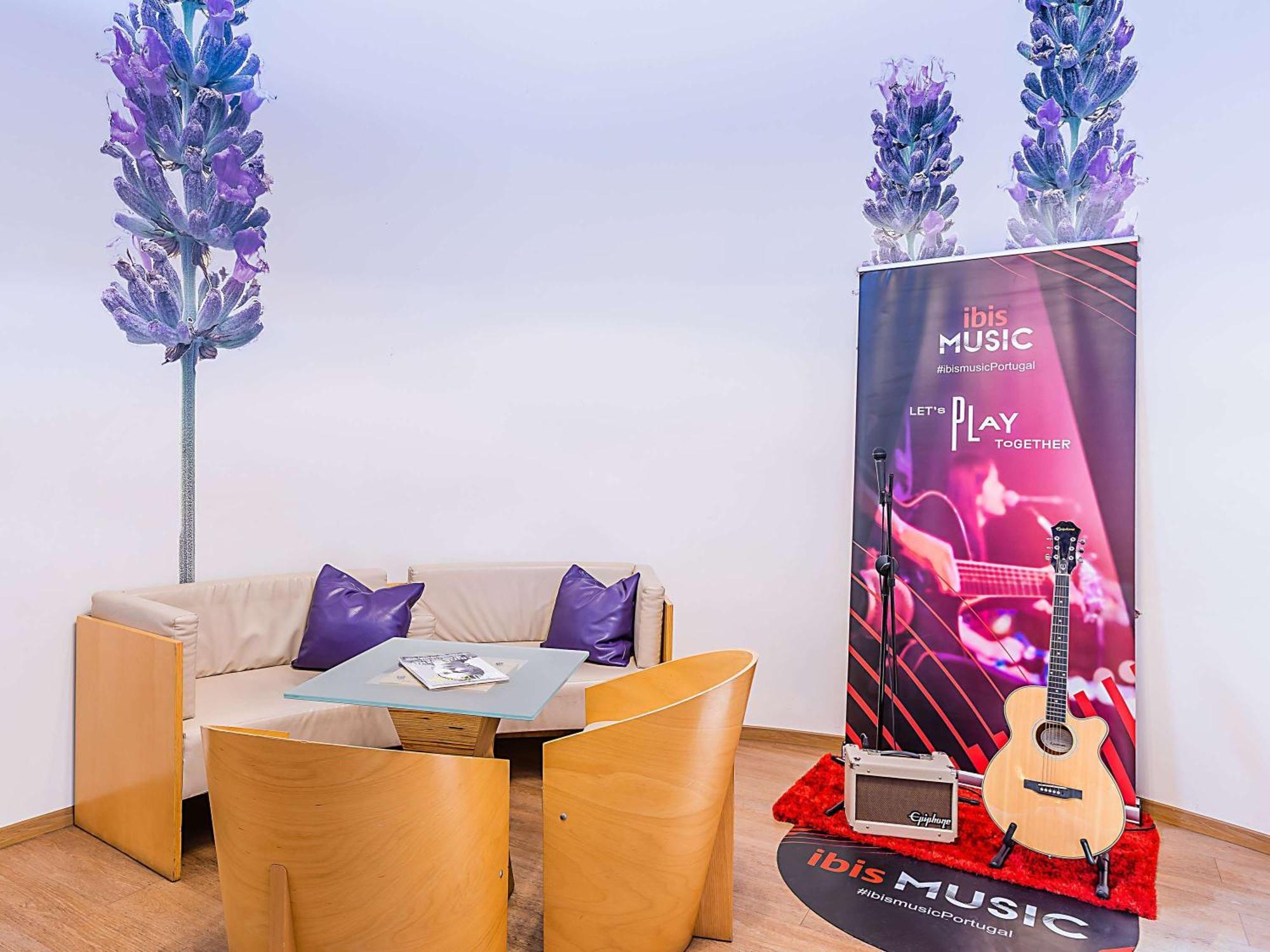 Hotel Ibis Евора Екстериор снимка