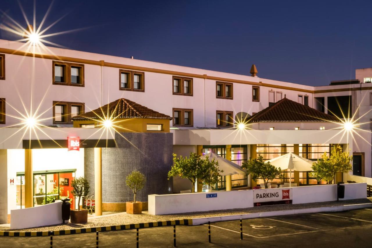 Hotel Ibis Евора Екстериор снимка
